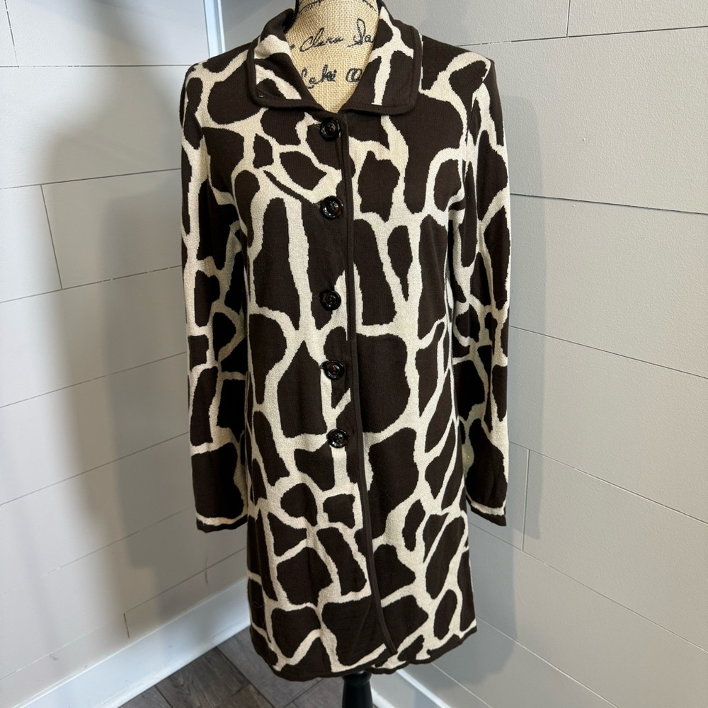 A’ la Carte Long Animal Print Sweater Medium